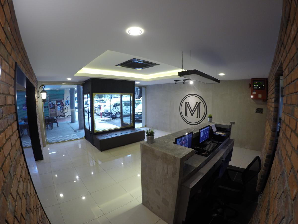 Monaco Boutique Hotel Sadong Jaya Кота-Кинабалу Экстерьер фото