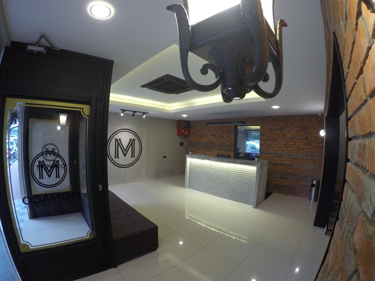 Monaco Boutique Hotel Sadong Jaya Кота-Кинабалу Экстерьер фото