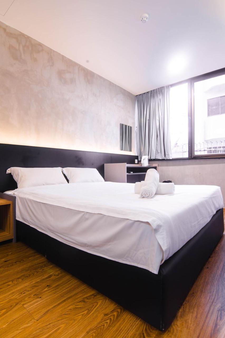 Monaco Boutique Hotel Sadong Jaya Кота-Кинабалу Экстерьер фото